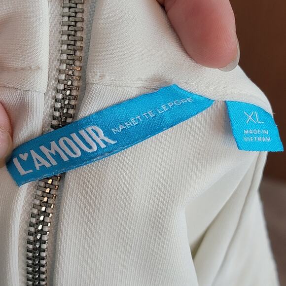 L'Amour by Nanette Lepore Ivory Lace Mini Skirt, Sz XL - Picture 5 of 6